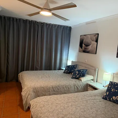 Algarve Near Apartman Armação de Pêra