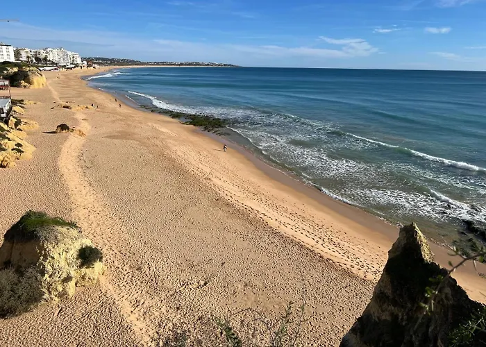 Algarve Near *