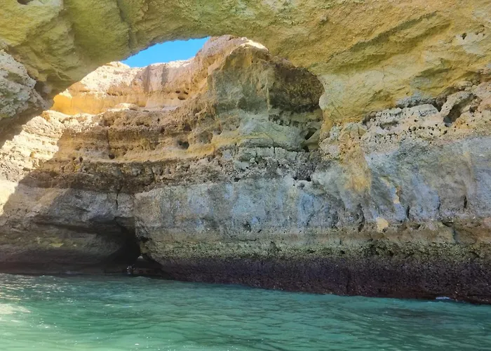 Algarve Near Apartament Armação de Pêra