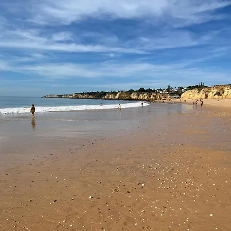 Algarve Near شقة Armação de Pêra