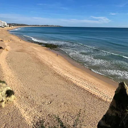 Algarve Near *