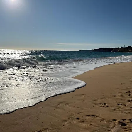Apartamento Algarve Near Armação de Pêra